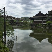 結婚式場が近くにあります