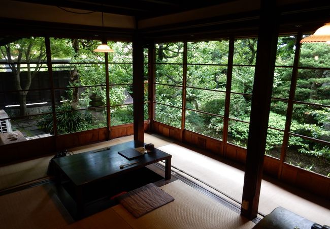 築１３０年の国の重要文化財を利用した日本料理の店