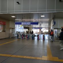 坂戸駅の改札口です。
