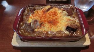 駅前の美味しい焼きカレーをいただきました