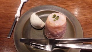 高島屋の中だけど一軒家のカフェみたい