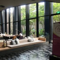 ホテルのロビー