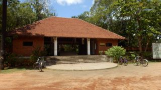 アバヤギリ博物館