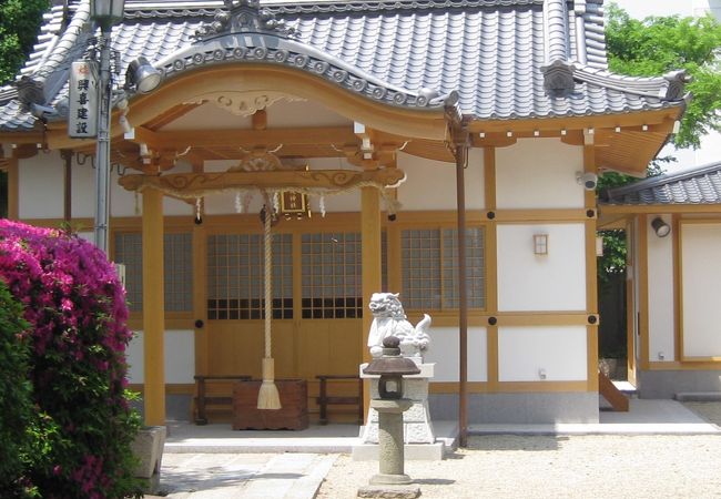 野見神社境内の神社