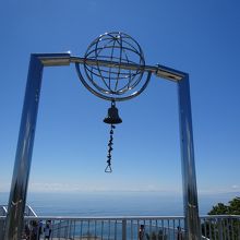 展望台にある幸福の鐘