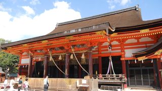 本殿と拝殿がひとつになっています