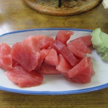 鮪剥き身　２８０円