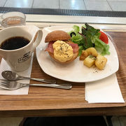 上野駅改札内で朝食が食べれれる店