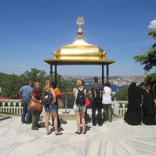 バーダット キョシュキュ