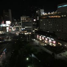 窓から見える夜景です。