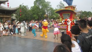 間近で見れました