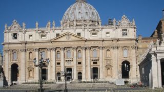 、世界一小さいバチカン市国の大聖堂！