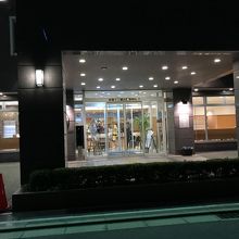 東横イン徳山駅新幹線口、玄関。