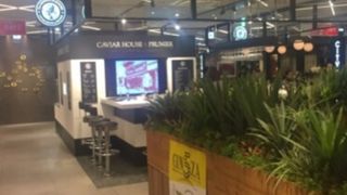 キャビアとシャンパン