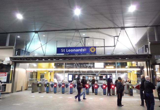 セントレナード駅