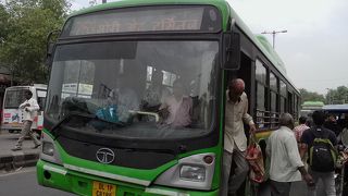 パハール ガンジからISBT(カシミール ゲート)、レッドフォートへ…