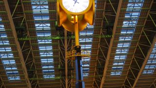 大阪駅を見おろしてまったり