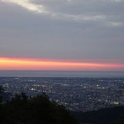 札幌の夜景はここ（もいわ山展望台）