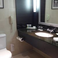 広い洗面台は使いやすかったです。