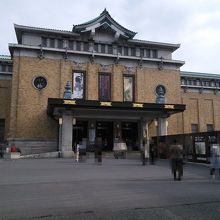 昼ごはん前はがらがらだった