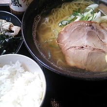 しゃきしゃきサラダ＆唐揚げセット