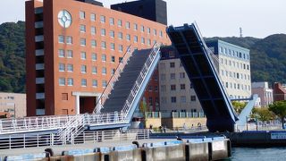 はね橋は1日6回20分かけて開閉します。