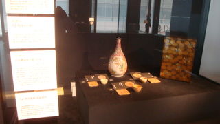 小さいエリアですが、それなりの時間をつぶすことが出来る。