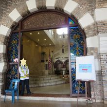 ギャラリーを覗けました　こちらは出口です