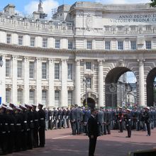 アドミラルティ アーチ 　