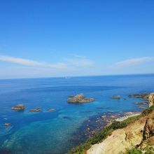 展望台から見た積丹ブルーの海