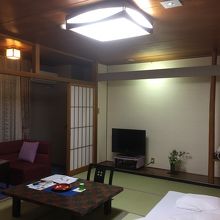 部屋は和室