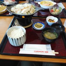 「ちゃんちゃん焼き定食」は人気ナンバー３とのこと