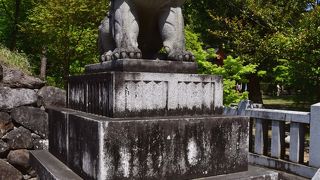 躑躅ヶ崎館跡にある神社