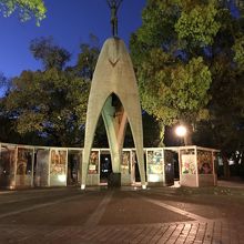 原爆の子の像。