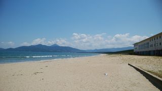 海水浴の季節じゃないときはひっそり