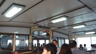 お手軽に乗れるフェリー