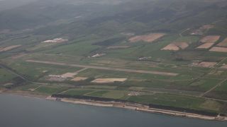 離陸後オホーツク海を見ることができる