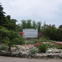 ホテル敷地入口