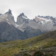鋭い山頂が特徴です