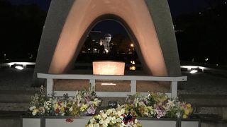 安らかに眠ってください　過ちは繰り返しませぬから…。