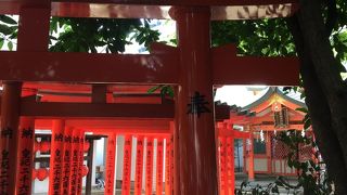 お稲荷さんらしさが魅力