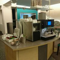 フロント脇の有難いフリードリンク♪