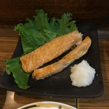 鮭のハラス焼き