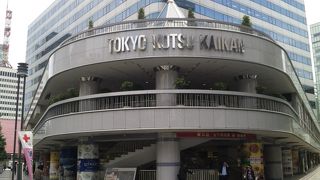 地産品ショップと懐かし系飲食店と、あと献血ルーム