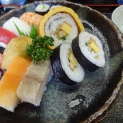 隣の兄弟店（逢味庵）でこちらのお寿司を食べました。