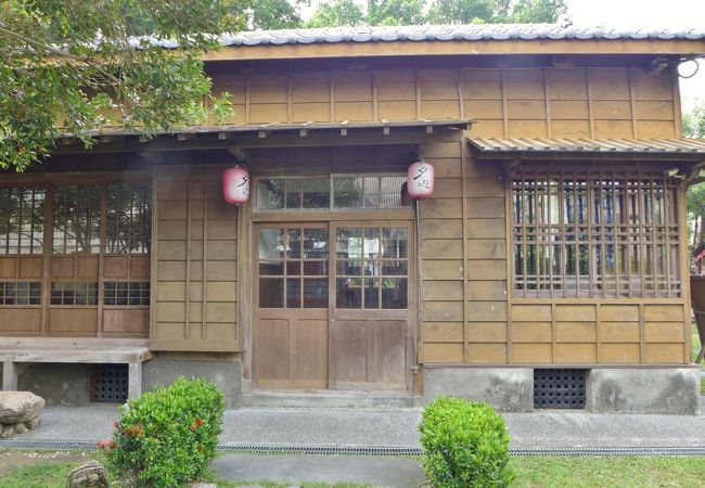 古い平屋建ての日本家屋です