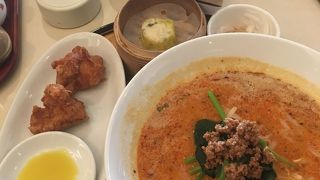 中華料理レストラン。