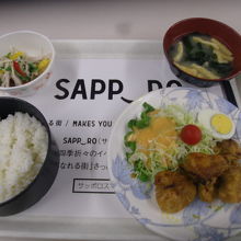 すずらん定食のメニュー一例（日替わりです）