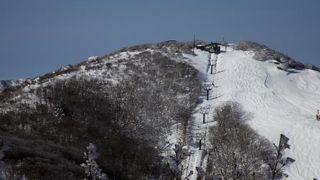 今年は雪が多くゲレンデは上々