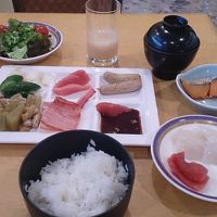 イカ刺しあります